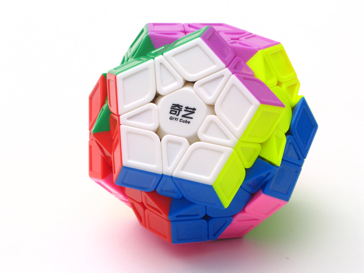 QiYi QiHeng S Megaminx